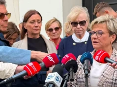 Zamknięte drzwi resortu: Protest pielęgniarek przed Ministerstwem Zdrowia