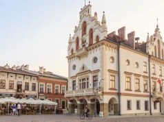 Nocna prohibicja w Rzeszowie przepadła. Projekt wkurzył wszystkich