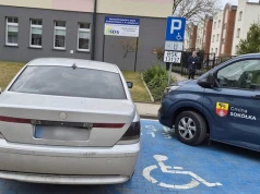 Za takie parkowanie grozi mandat