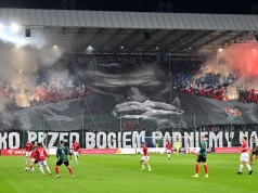 Coraz bliżej jubileusz. Wisła Kraków walczy z czasem, część kibiców zaczyna narzekać