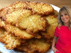 Przełomowy trik Wachowicz. Dodaje ten produkt do placków, a rodzina prosi o dokładkę