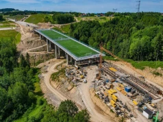 Podkarpacki majstersztyk nad głębokim jarem. Estakada ES-17 połączyła brzegi, długa jak dwa boiska
