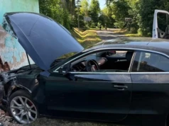 Pijany 22-latek wjechał autem w dom w Ligocie Wielkiej. Był agresywny wobec policjantów i podał fałszywe dane