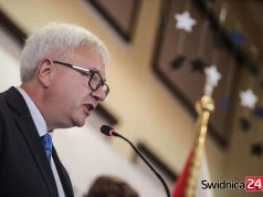 Świdnicki radny przez dwa lata nie wpisywał wrocławskiej posady do oświadczeń majątkowych. Ma zostać wiceprezydentem