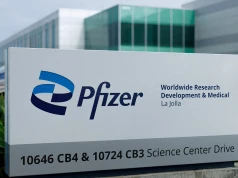 Polska przegrywa z Pfizerem. Za nieodebrane szczepionki poniesie koszty Agencja Żeglugi Powietrznej