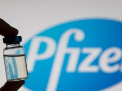 Spór o niewykorzystane szczepionki Pfizera. Mocny cios w polską agencję