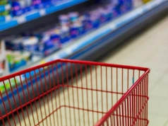 Ceny w sklepach rosną wolniej od inflacji. "Otwarta wojna dyskontów"