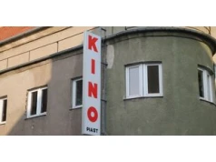 Legnica: Kino Piast oddaje za darmo 95 foteli. Można zabrać nawet cały rząd
