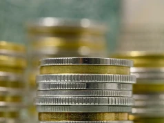 Złoty słabnie w oczach. "Prezes Glapiński postawił kropkę nad i"