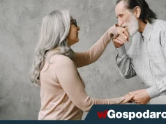 ZUS wypłaca 366,68 zł dodatku. Ci emeryci otrzymają pieniądze