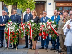 W Rzeszowie uczczono Narodowy Dzień Pamięci Ofiar Ludobójstwa na obywatelach II Rzeczypospolitej Polskiej