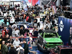Tysiące pasjonatów motoryzacji, setki wyjątkowych aut, wielkie emocje i niepowtarzalny klimat. Ruszył Rotinger Dub It Festival!