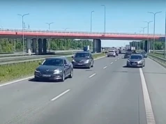 Jazda pod prąd to nasz nowy sport narodowy. Zabierałbym prawa jazdy