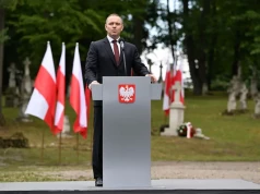 Nawrocki mówił o rzezi wołyńskiej. „Nie chcemy tej flagi widzieć w Polsce”