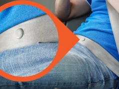 Ten guzik na pasie bezpieczeństwa ma ważną funkcję. Wielu nie wie