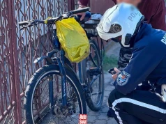 Nie każdy rowerzysta musi jeździć w kasku. Ale każdy musi mieć w rowerze kilka rzeczy