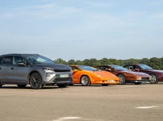 Superauta dostały oklep od SUV-a Skody. Marzenia uleciały z prądem
