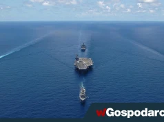 Amerykanie bombardują Iran na ostro. Ormuz stoi