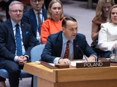 Sikorski ostrzega przed Rosją. „Wiemy, że coś przygotowują”