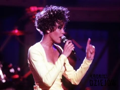 Whitney Houston zdobyła 415 nagród. Za kulisami jej życie rozpadało się kawałek po kawałku
