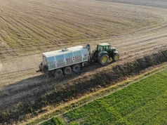 Droga polna to nie pole. Po alkoholu możesz stracić ciągnik