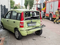 Kolizja z finałem na ścianie budynku