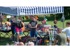 Piknik "Bezpieczni nad Wodą" już za nami. Amfibia trafiła na plażę w Kobylcu