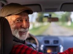 Wycofują egzaminy dla seniorów. W Illinois zdecydowały dane