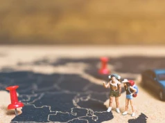 Dokumenty i wyposażenie obowiązkowe na wyjazd za granicę. O czym trzeba pamiętać przed podróżą autem?