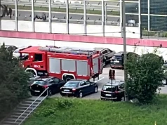 Pilna akcja służb na Leopoldzie. Strażacy badają nieznaną substancję