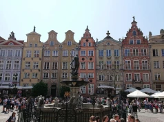 Dziesięć kamienic w centrum Gdańska zmieni się w hotel. Jest pozwolenie na budowę