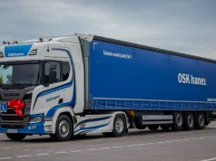 Nowa, bogato wyposażona Scania 460R Highline w wielkopolskiej szkole jazdy na C+E