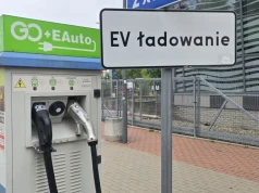 Operatorzy uruchomili wakacyjne promocje. Nawet kilkadziesiąt procent taniej!