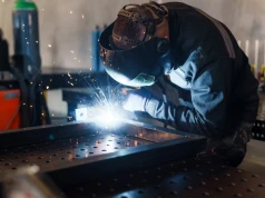 Produkcja przemysłowa w Polsce przekracza 1,7 bln zł. Najmocniej rosną wyroby z drewna