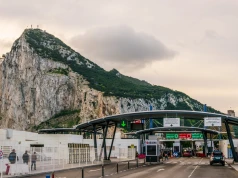 Znika kontrola graniczna między Gibraltarem a Hiszpanią. "To coś historycznego"
