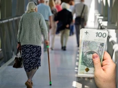 Waloryzacja emerytur i rent 2027. Rząd tnie podwyżki, a seniorzy liczą grosze