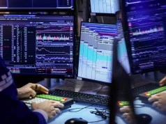 Przed sesją na Wall Street: na rynku widać niepewność. Kontrakty zniżkują