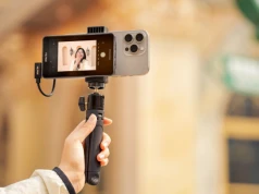 Viltrox DC-T1 - selfie screen dla twórców rolek i mobilnych vlogów