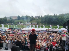 Mimo ulewy mieszkańcy nie zawiedli. Burmistrz Piwnicznej-Zdroju dziękuje uczestnikom Festiwalu Polska od Kuchni