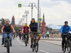 Rosjan ratuje rower. Kryzys paliwowy zmusza do alternatyw