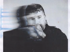 Teddy Swims o rozstaniu. „Break Up in Reverse” – o miłości i smutku
