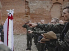 111 ochotników złożyło przysięgę wojskową podczas święta 5 Mazowieckiej Brygady Obrony Terytorialnej