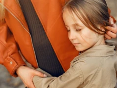 5 zachowań, które zostały z tobą od dzieciństwa. To wszystko dlatego, że bałaś się reakcji mamy