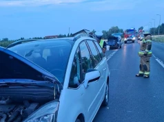Wypadek na trasie Lublin – Łęczna. Dwie osoby w szpitalu po zderzeniu pojazdów