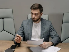 Toksyczny szef wypędza z pracy. Wyniki badania są alarmujące