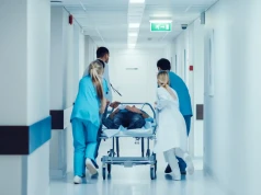 17 lekarzy z pensją powyżej miliona złotych. Rekordzista zarobił ponad 2,5 mln