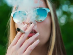 Mniej nastolatków używa marihuany po legalizacji