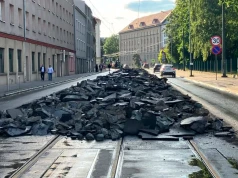 Remont ul. Grzegórzeckiej potrwa dłużej. Powodem nieplanowana wymiana szyn