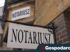 Notariusze rozchwytywani w środku lata