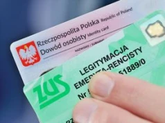 ZUS wprowadza nowy wzór legitymacji emeryta-rencisty. Zmiany też w mObywatelu